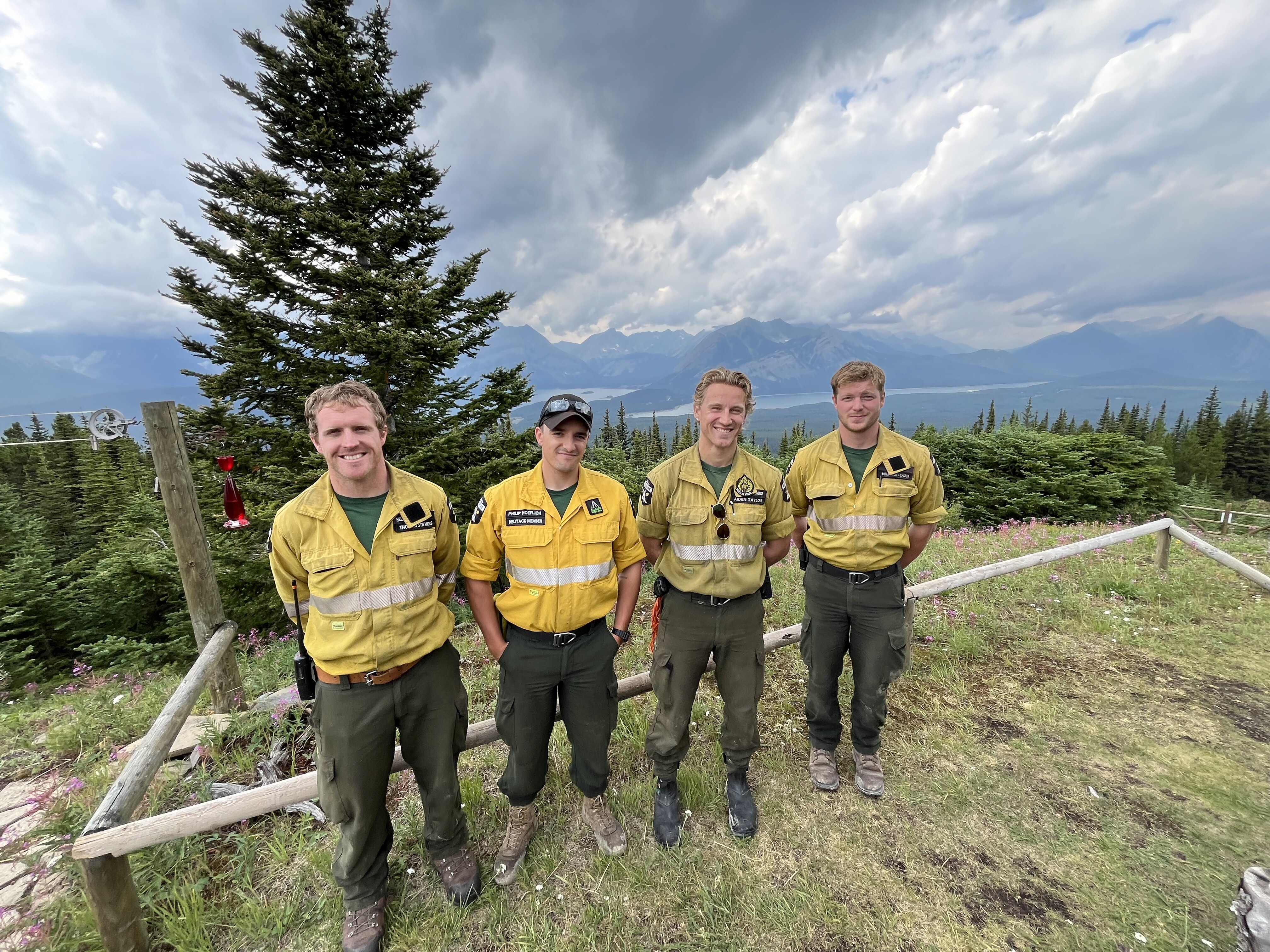 CH04 at Kananaskis Lookout