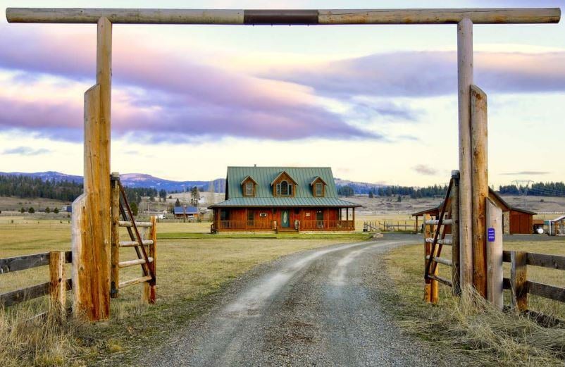 Farm Gates Entrances